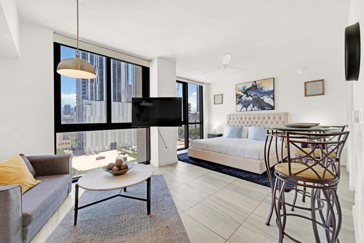 Devereaux Miami Luxury One-Bedroom And Studios Exterior photo