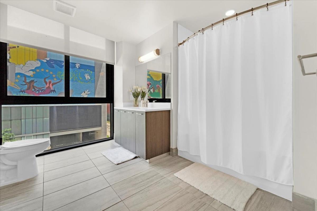 Devereaux Miami Luxury One-Bedroom And Studios Exterior photo