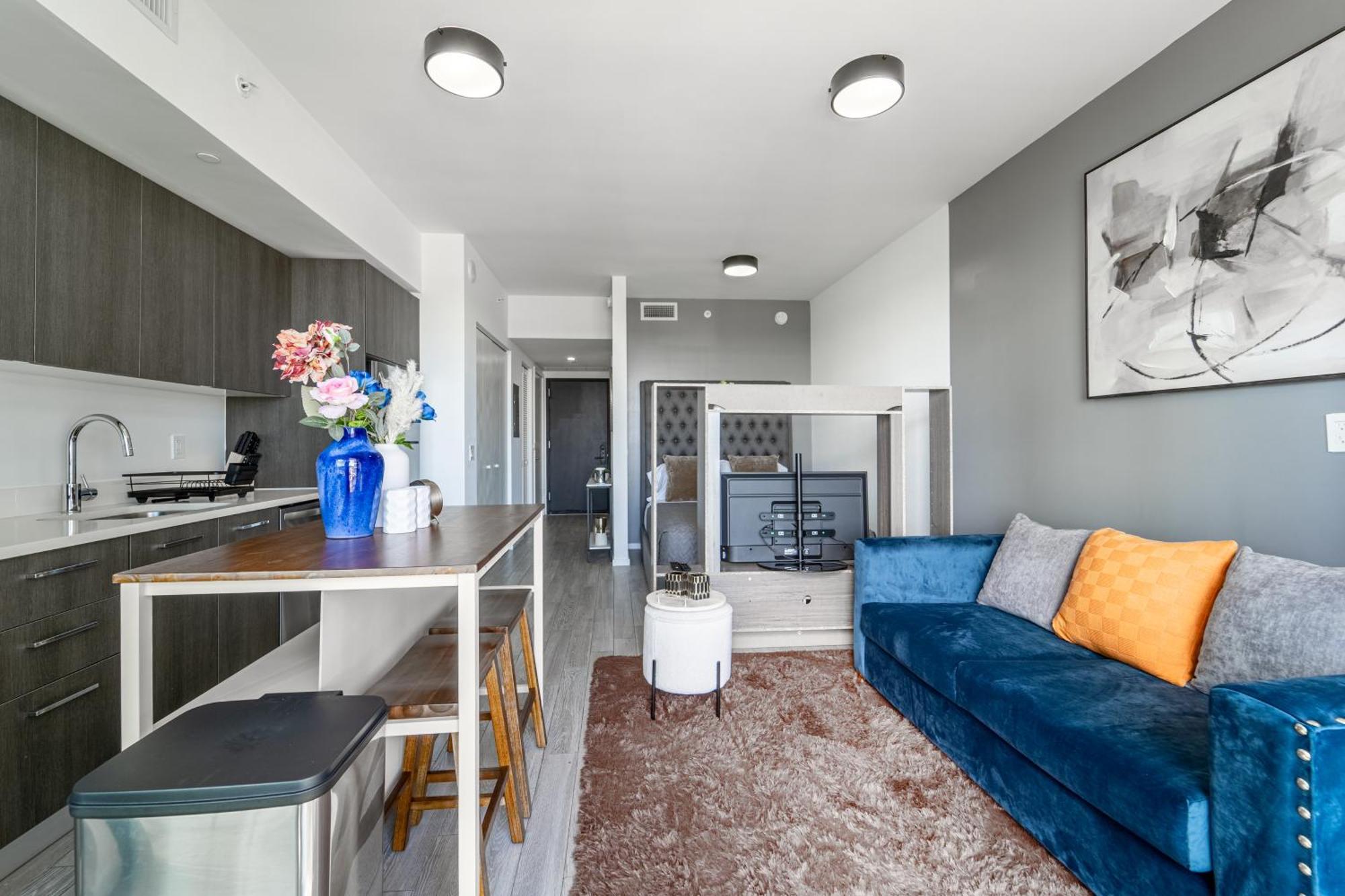 Devereaux Miami Luxury One-Bedroom And Studios Exterior photo