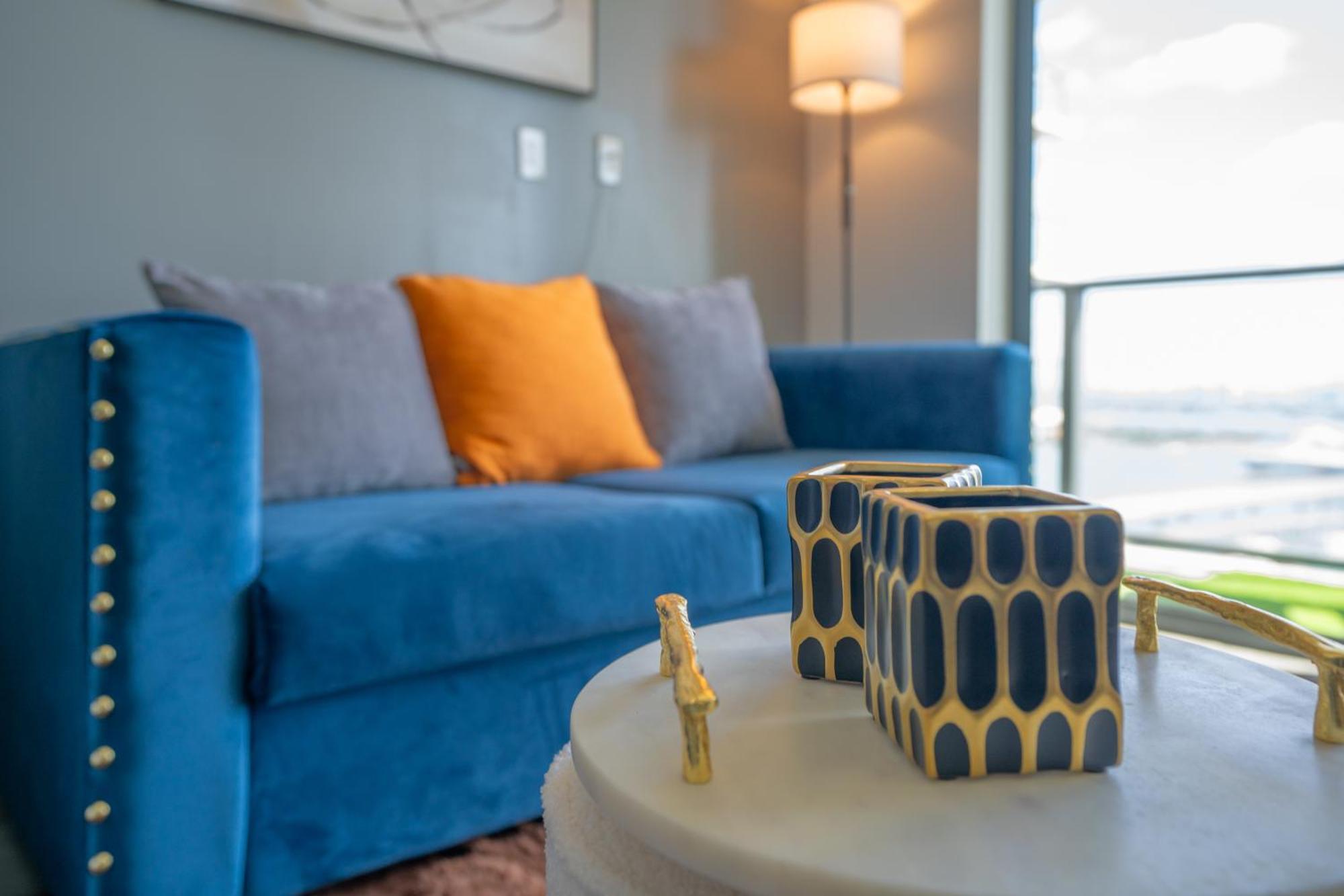 Devereaux Miami Luxury One-Bedroom And Studios Exterior photo