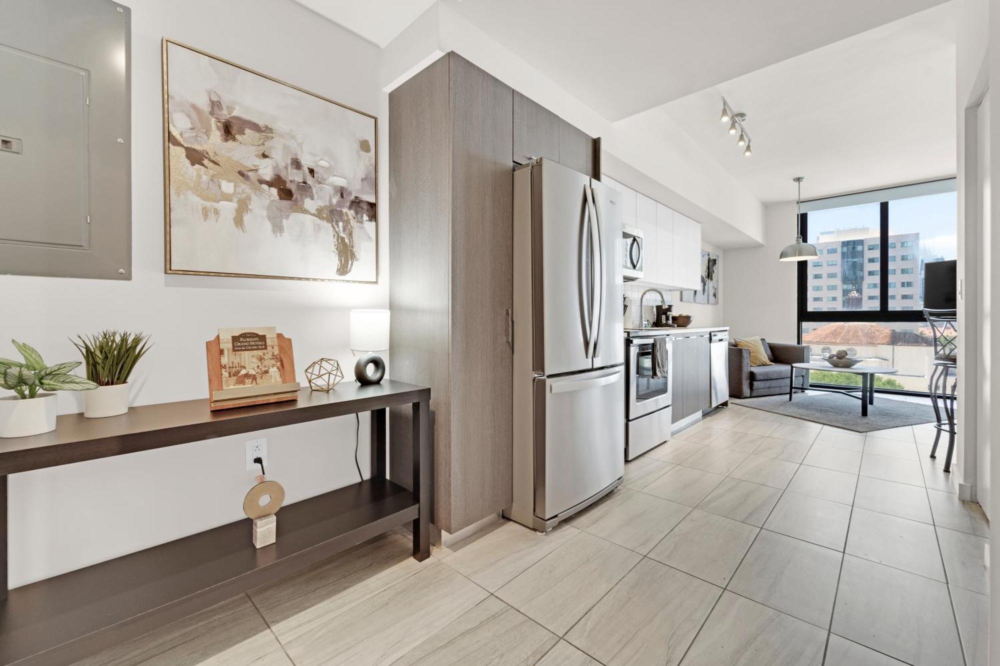 Devereaux Miami Luxury One-Bedroom And Studios Exterior photo